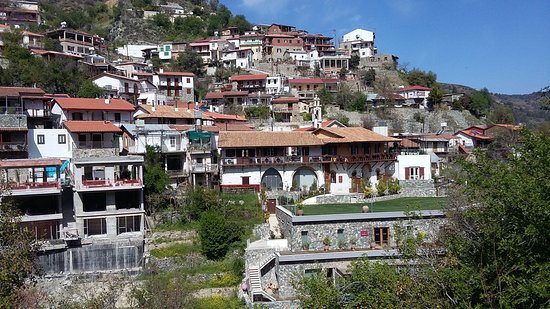 kalopanayiotis-village